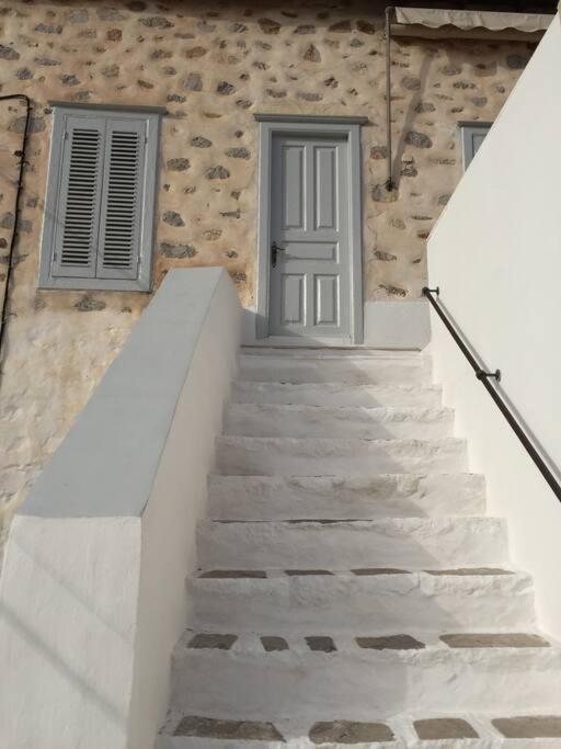 Christina'S Stone House Apartment Hydra  Exteriér fotografie