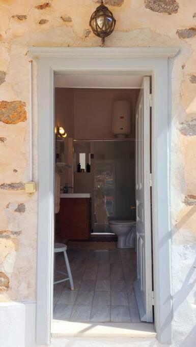 Christina'S Stone House Apartment Hydra  Exteriér fotografie
